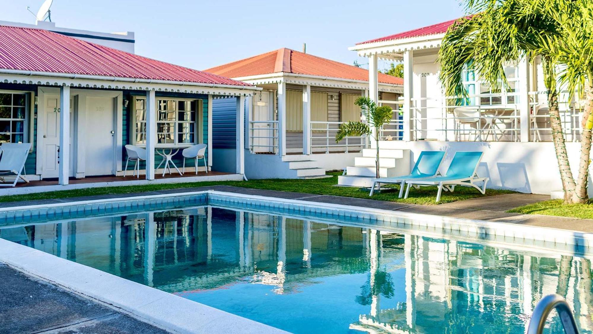 Talk Of The Town Inn & Suites - St Eustatius Oranjestad  外观 照片